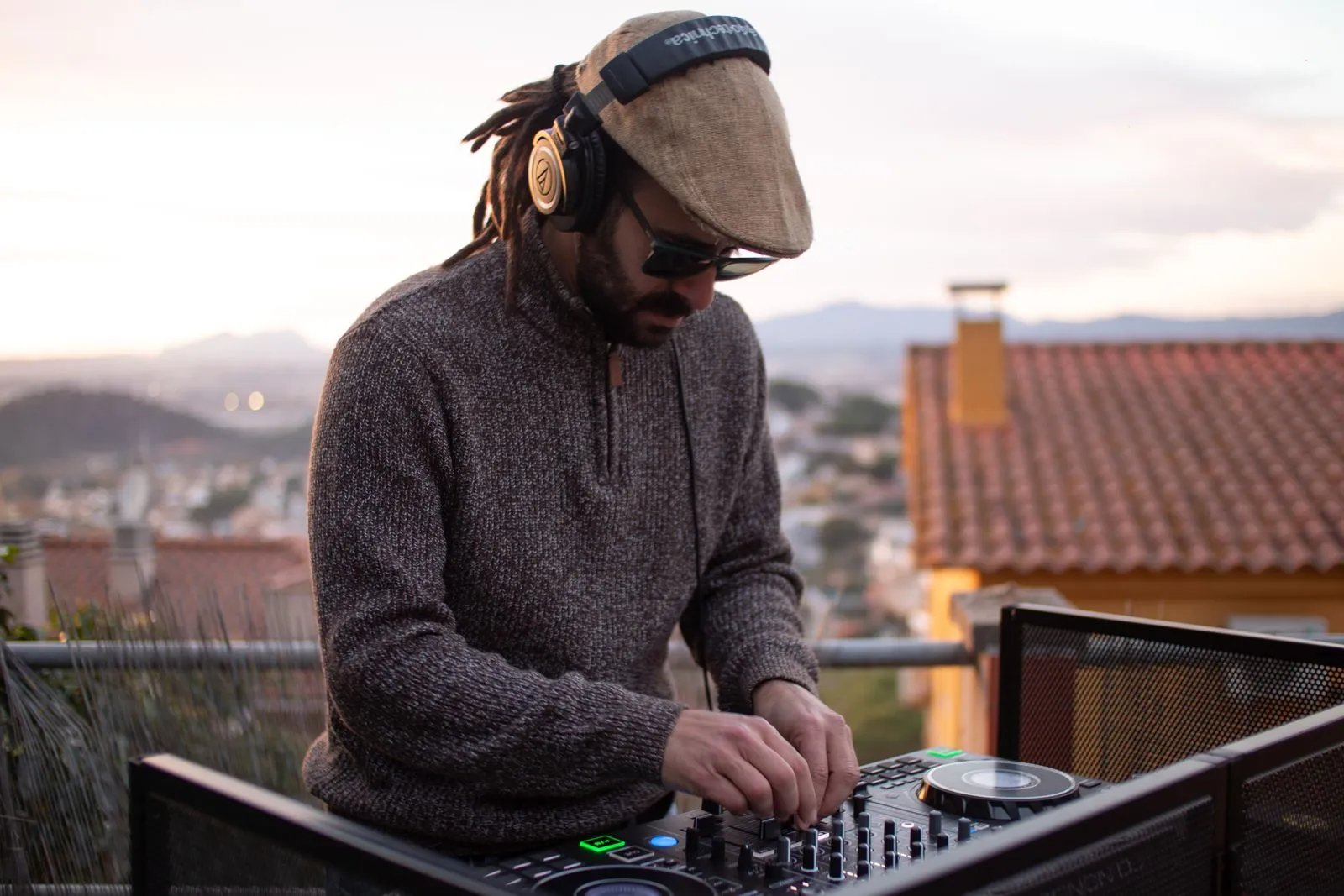 DJ profesional de Aransound actuando en Barcelona